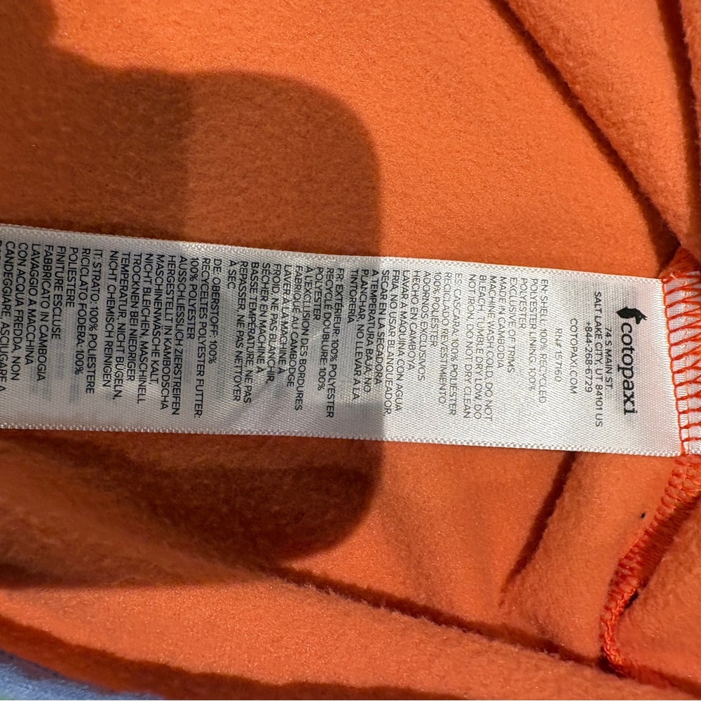 Women’s XS Cotopaxi half zip fleece - Picture 3 of 4
